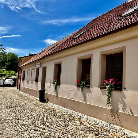 Ubytovani Pod Svetem-Apartman Třeboň Exterior foto
