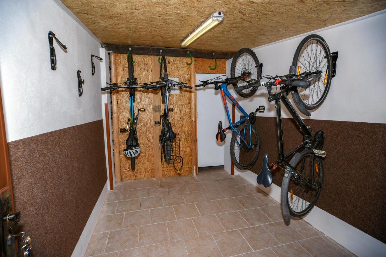 Ubytovani Pod Svetem-Apartman Třeboň Exterior foto